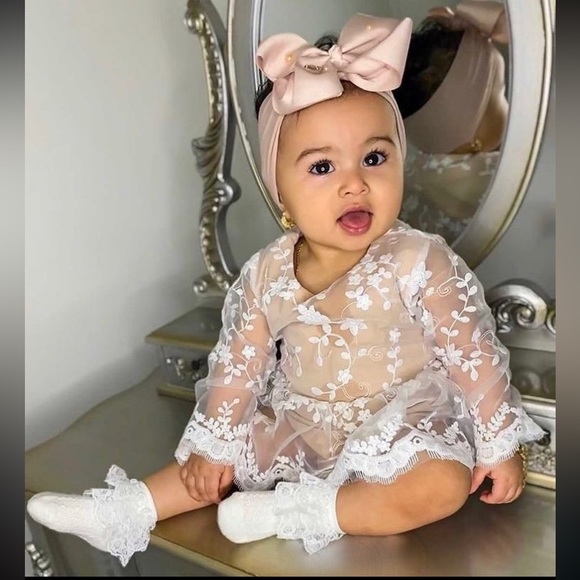 Bailey Lace Romper Dress NWT - Picture 8 of 11